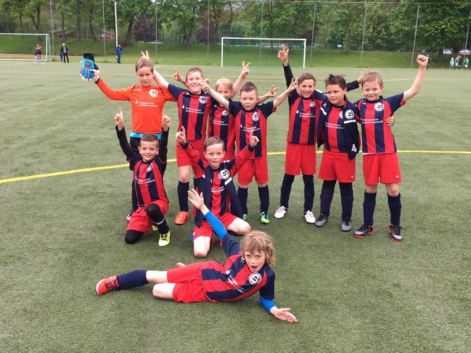 F-Junioren mit Auswärtssieg